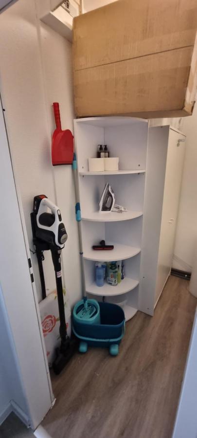 Federnest - Luxus-Studio - Kingsize Boxspringbett - Home-Office Mit Monitor Und Drucker - 11 Min Hbf Duisburg Eksteriør billede