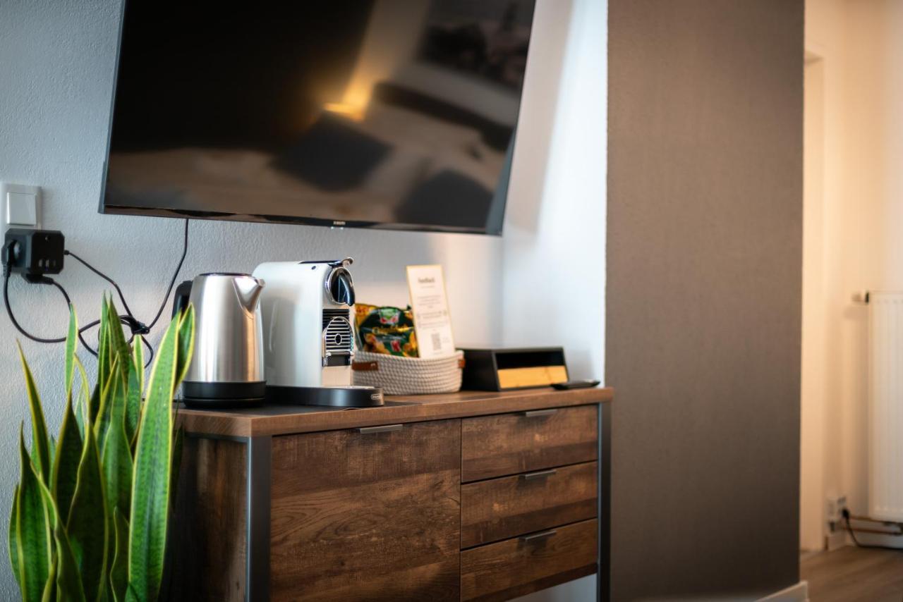Federnest - Luxus-Studio - Kingsize Boxspringbett - Home-Office Mit Monitor Und Drucker - 11 Min Hbf Duisburg Eksteriør billede