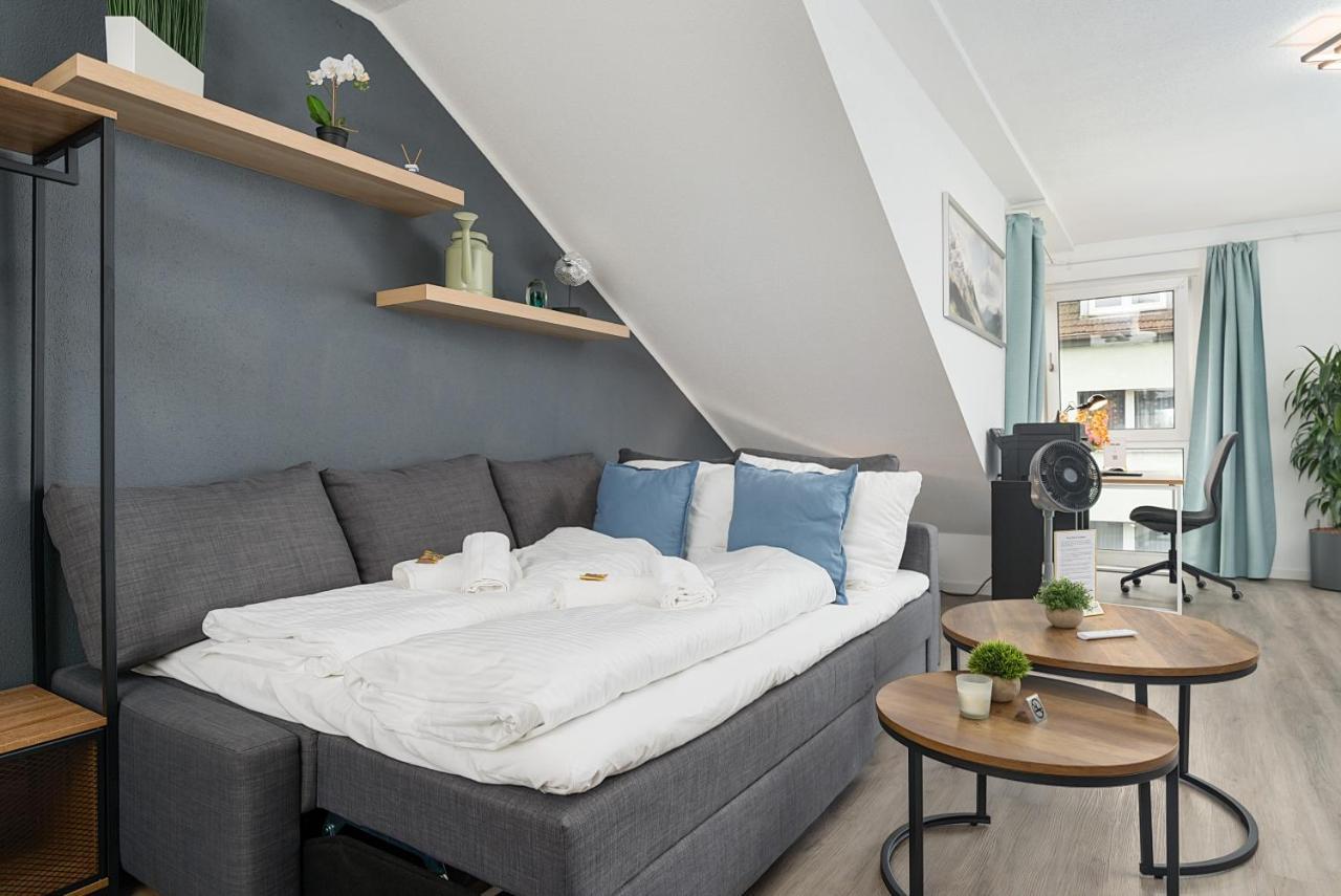 Federnest - Luxus-Studio - Kingsize Boxspringbett - Home-Office Mit Monitor Und Drucker - 11 Min Hbf Duisburg Eksteriør billede