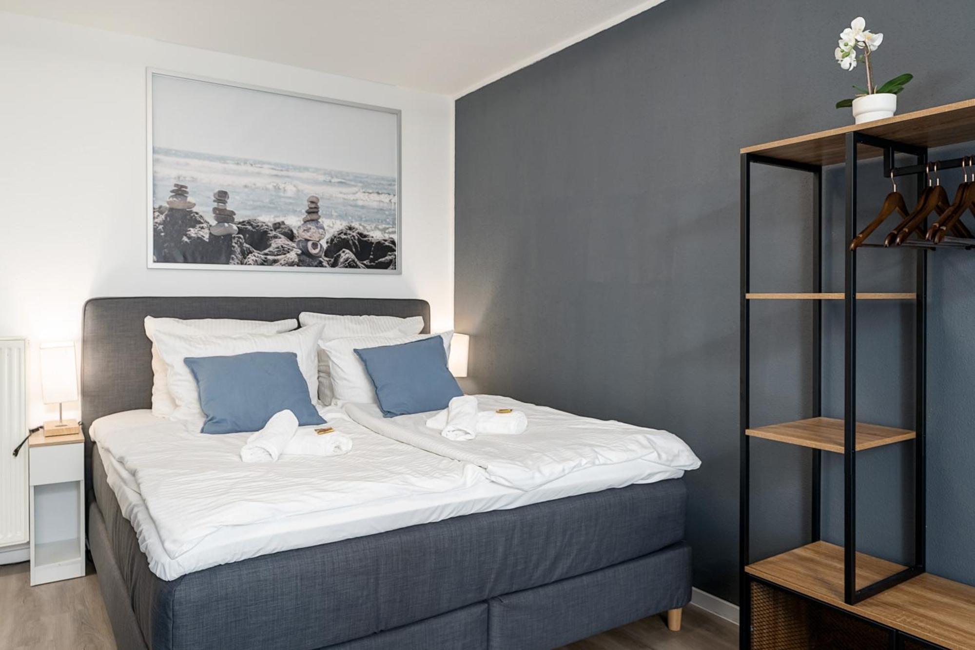 Federnest - Luxus-Studio - Kingsize Boxspringbett - Home-Office Mit Monitor Und Drucker - 11 Min Hbf Duisburg Eksteriør billede